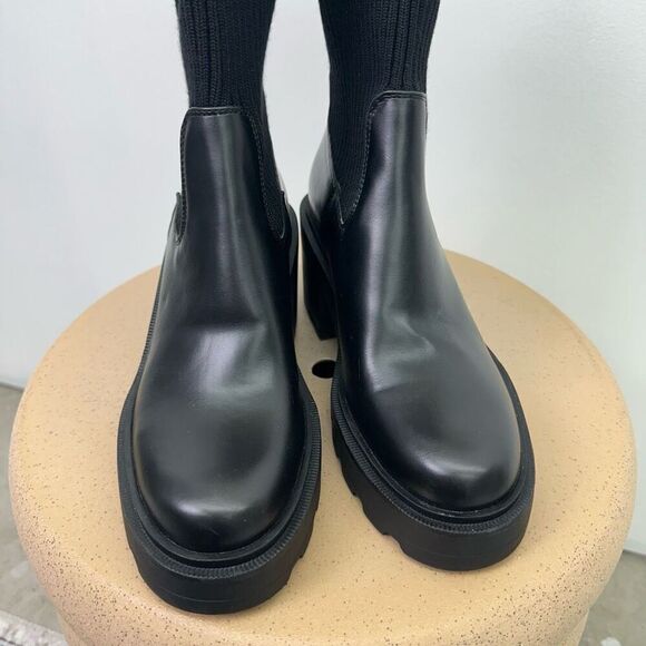 Zara Women’s Black Ribbed Sock Ankle Boots With Track Sole - Picture 8 of 13